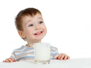 La leche no produce mocos